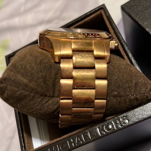MICHAEL KORS LAYTON ROSE GOLD TONE,CHRONOGRAPH BRACELET WATCH MK8186 - Picture 3 of 3